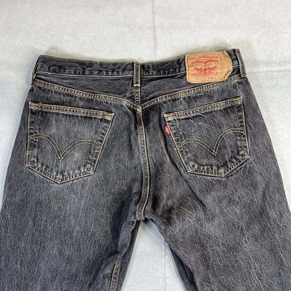 Levis Original 501 Jeans Mens 34x29* Gray Dark Wash Straight Leg Classic Denim - Picture 3 of 9